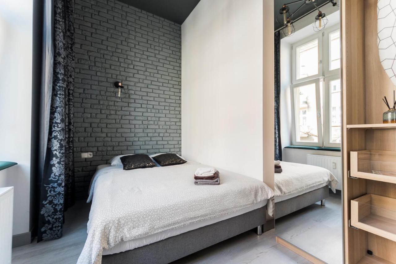 Apartament Centrum Superior Poznań Esterno foto