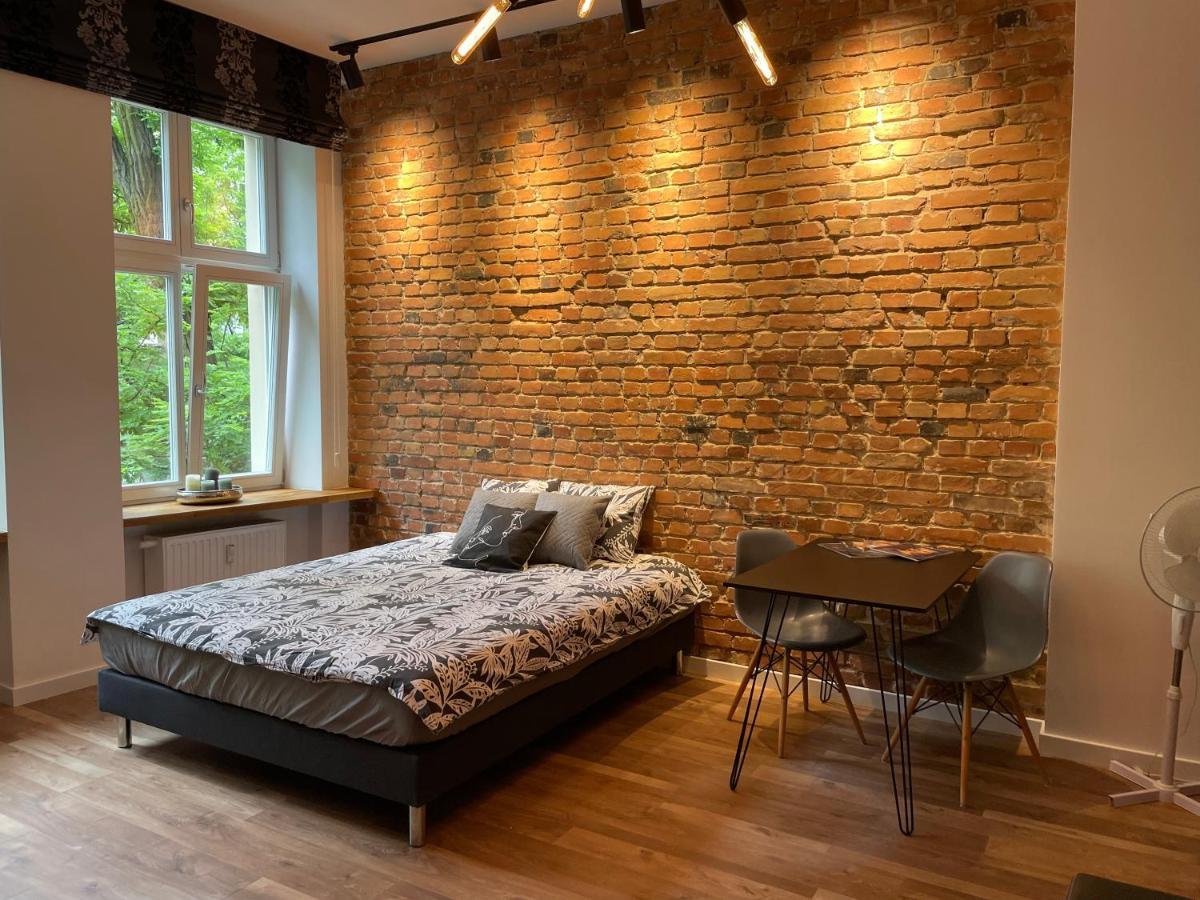 Apartament Centrum Superior Poznań Esterno foto